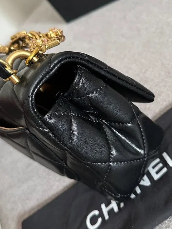 Luxury Black Aged Calfskin 2.55 Mini Reissue Crystal CC Embellished Chain GHW - Picture 9 of 9